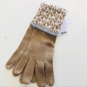 MK Gloves
